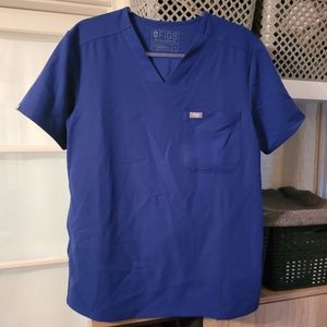 FIGS scrubs Men's small TOP And BOTTOMS set